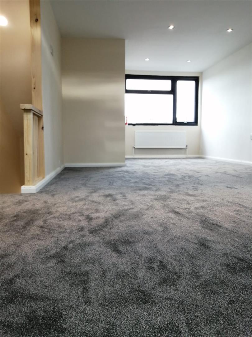 Property image #8